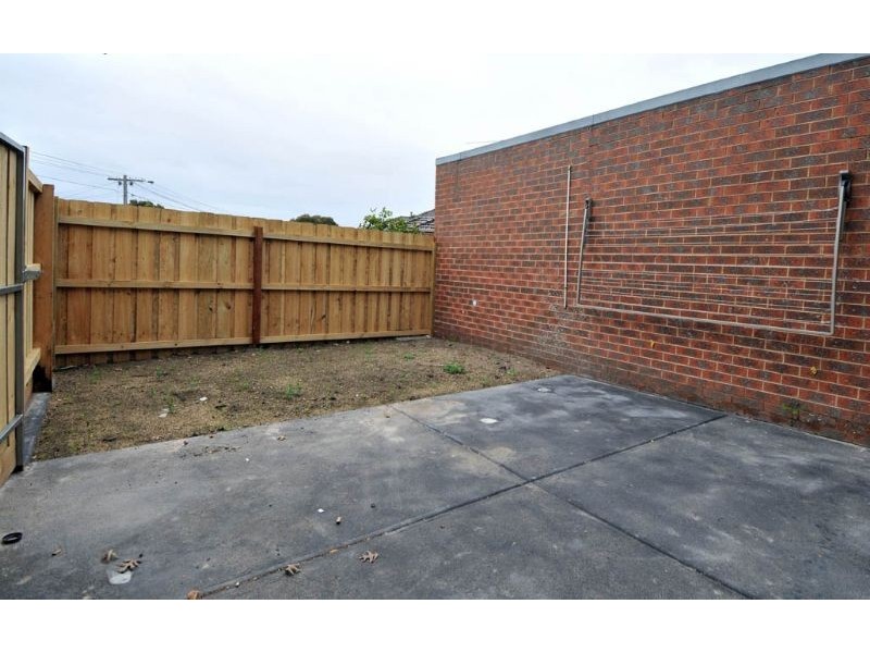 33 Everard Street, Glenroy VIC 3046