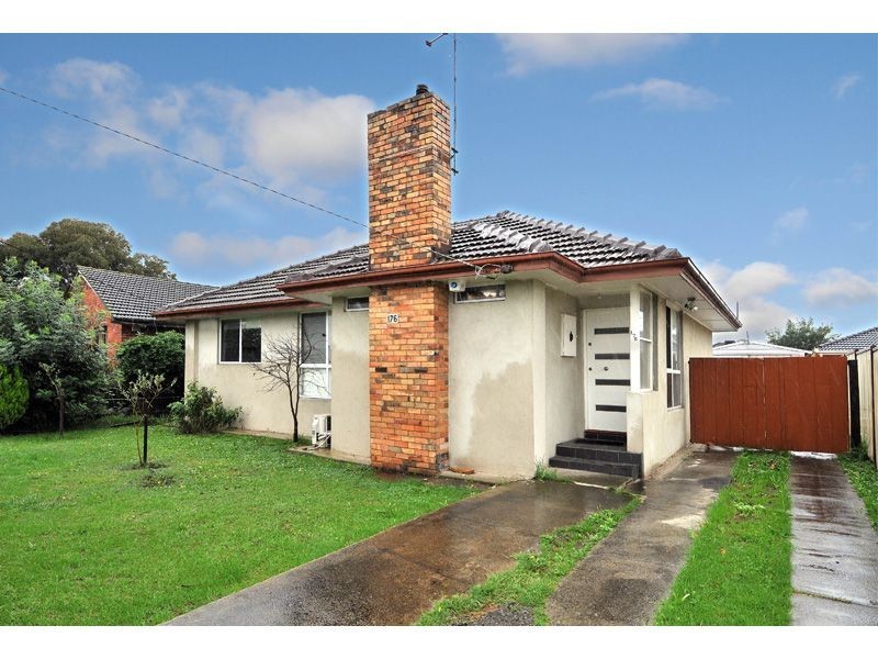 176 Daley Street, Glenroy VIC 3046