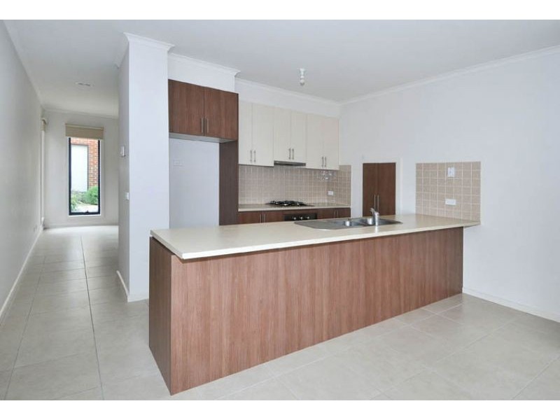4/213-215 Camp Road, Broadmeadows VIC 3047