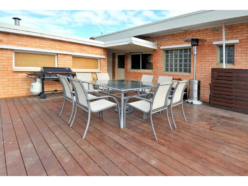 12 Beckett Street, Glenroy VIC 3046