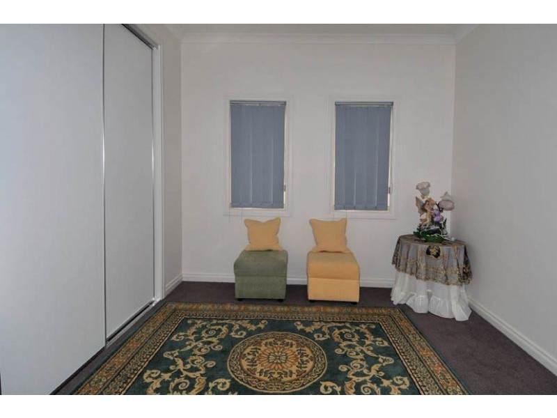 2/21 Hubert Avenue, Glenroy VIC 3046