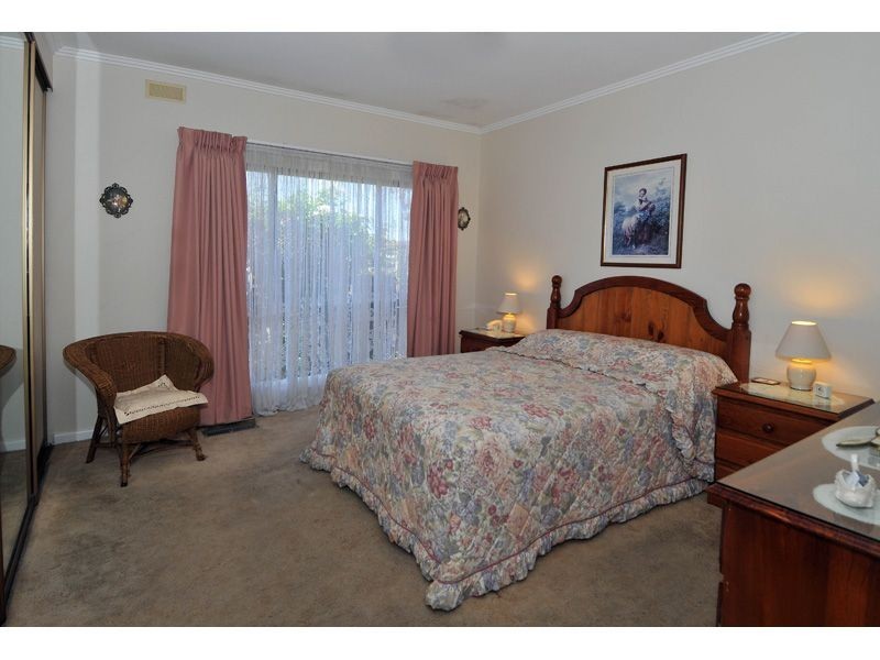 63 Loongana Avenue, Glenroy VIC 3046