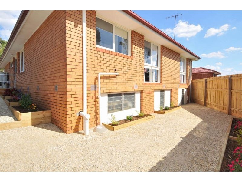 127 Augustine Terrace, Glenroy VIC 3046