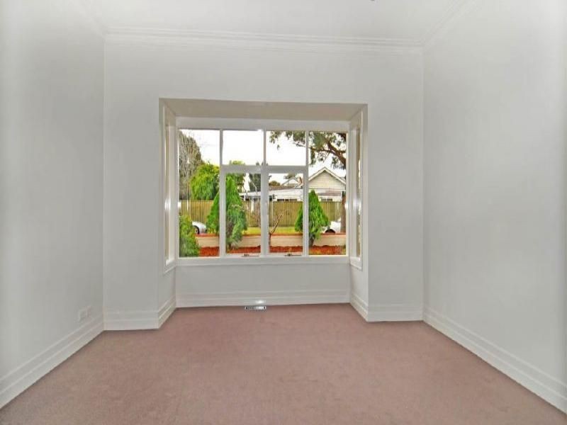 33 Arndt Road, Pascoe Vale VIC 3044