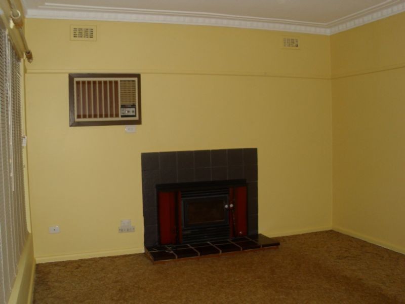 90 North Street, Hadfield VIC 3046