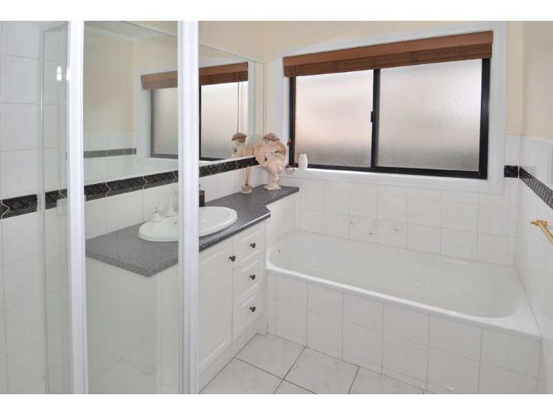 31 Roebourne Crescent, Campbellfield VIC 3061