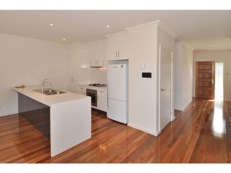 1b Lyons Street, Glenroy VIC 3046