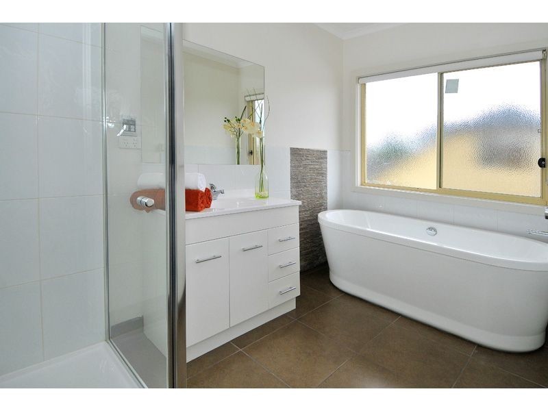 1/1 Pearl Street, Glenroy VIC 3046