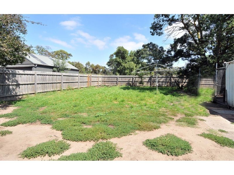 69 Farview Street, Glenroy VIC 3046