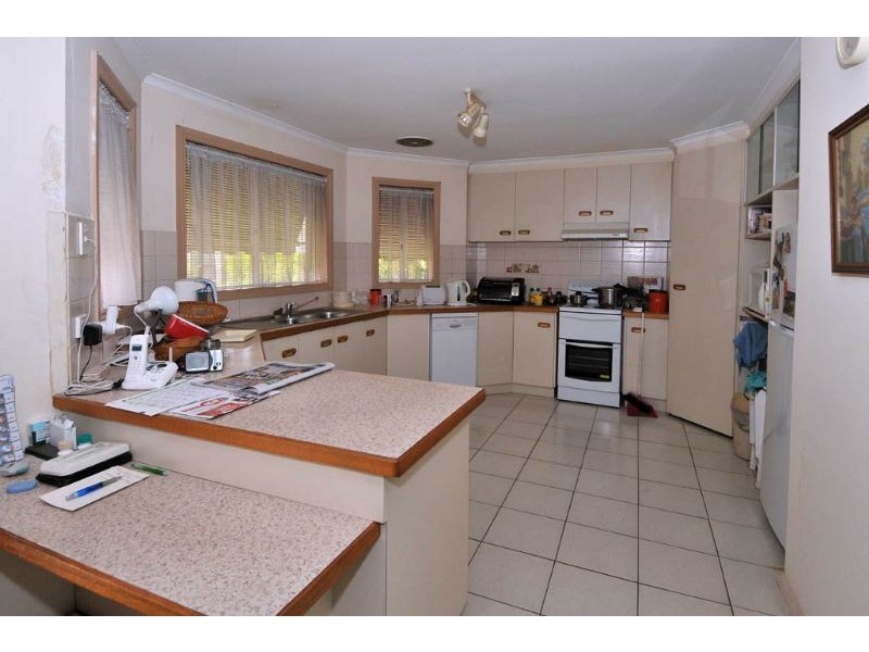 2/99 Plumpton Avenue, Glenroy VIC 3046