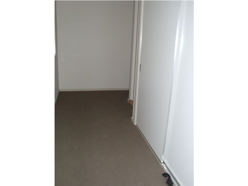 2/114 Hilton Street, Glenroy VIC 3046