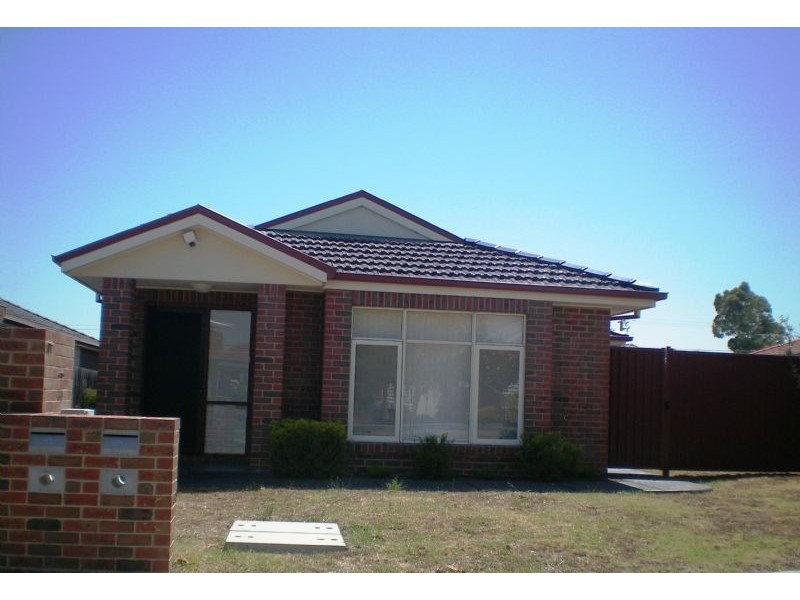 19 Hubert Avenue, Glenroy VIC 3046