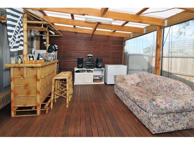 21 Kaniva Street, Dallas VIC 3047