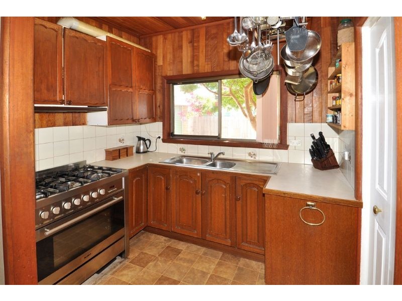 13 North Box Court, Hadfield VIC 3046