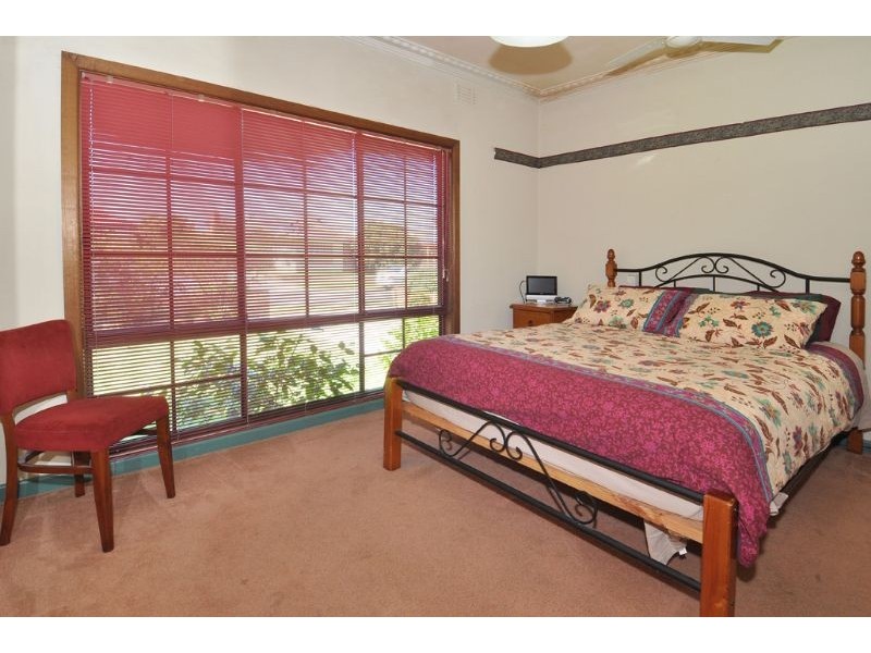 13 North Box Court, Hadfield VIC 3046