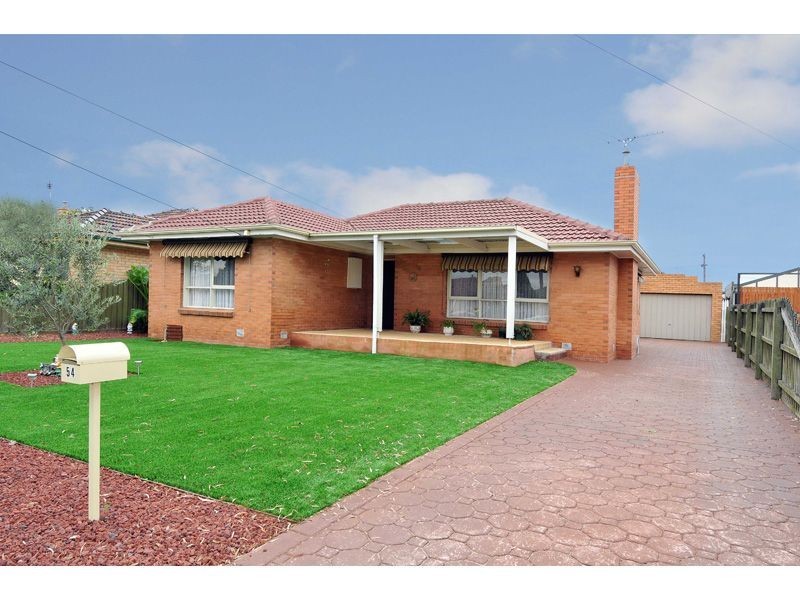 54 Sutherland Street, Hadfield VIC 3046