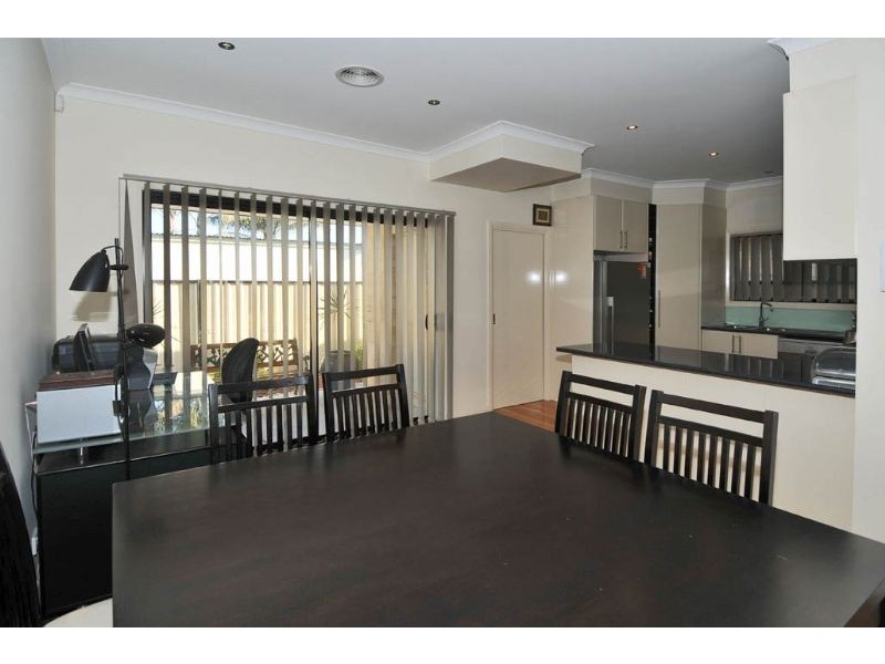 56B Hubert Avenue, Glenroy VIC 3046