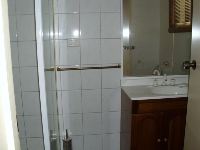 69 Valley Crescent, Glenroy VIC 3046