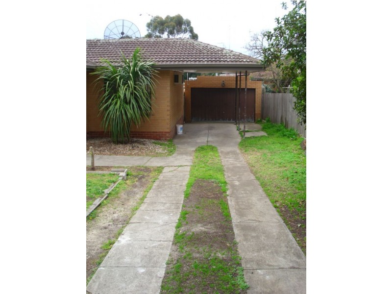 69 Valley Crescent, Glenroy VIC 3046