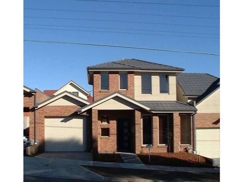 8 Strachan Street, Oak Park VIC 3046