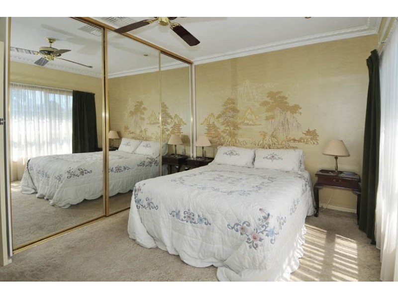 31 Melbourne Avenue, Glenroy VIC 3046