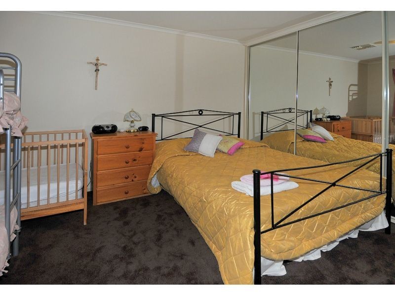 9 Amber Court, Pascoe Vale VIC 3044