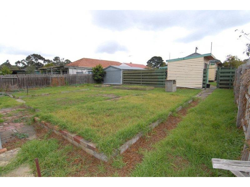 9 Newton Street, Glenroy VIC 3046