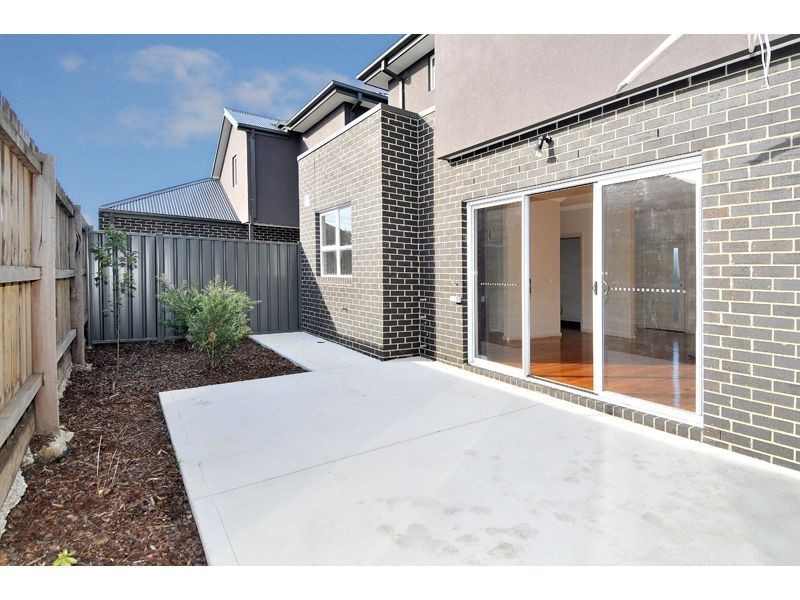 2/3 Ila Street, Glenroy VIC 3046