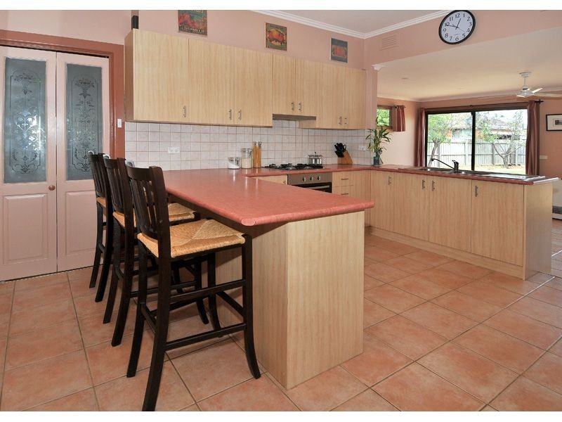 11 Battersea Street, Hadfield VIC 3046