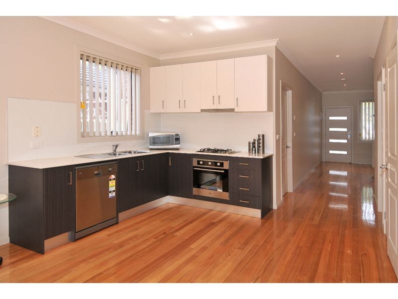 1/4 Geum Street, Hadfield VIC 3046