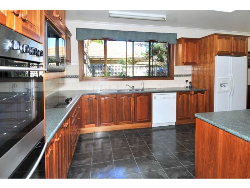 25 Margaret Street, Oak Park VIC 3046