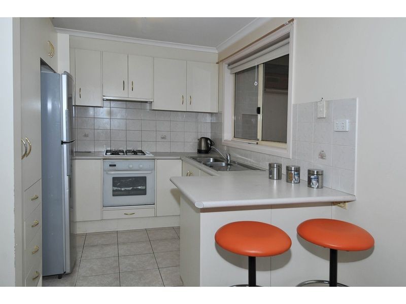 2/19 West Street, Pascoe Vale VIC 3044