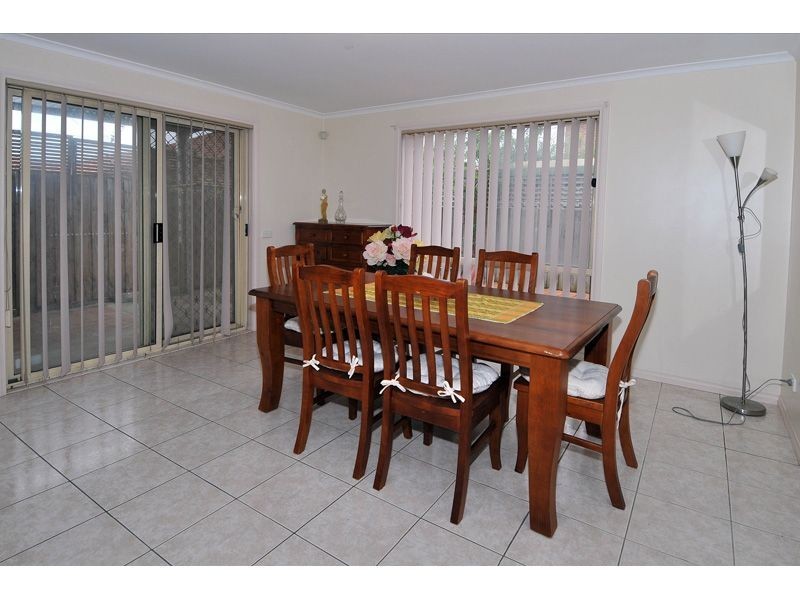 2/19 West Street, Pascoe Vale VIC 3044