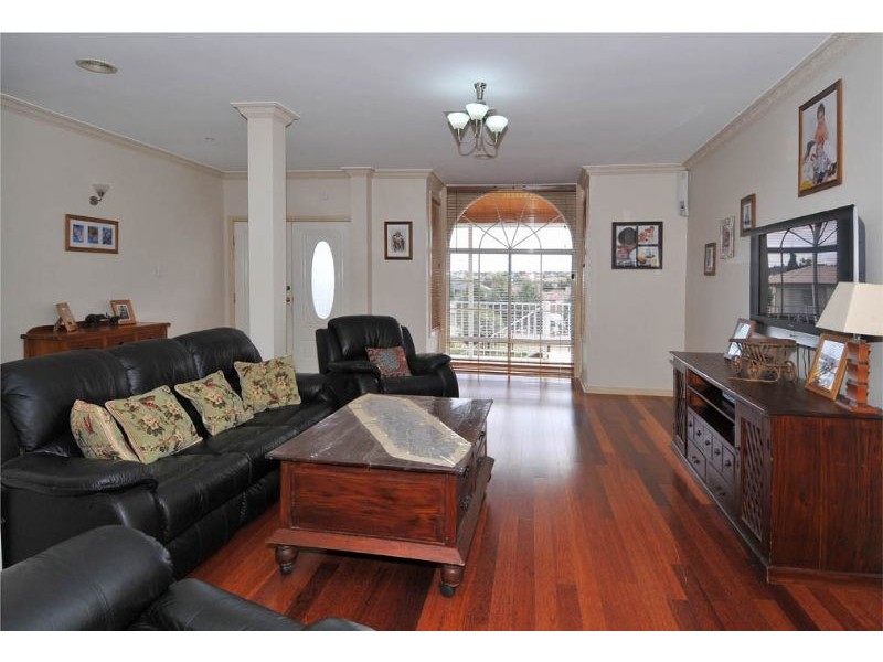 56 Lightwood Crescent, Meadow Heights VIC 3048