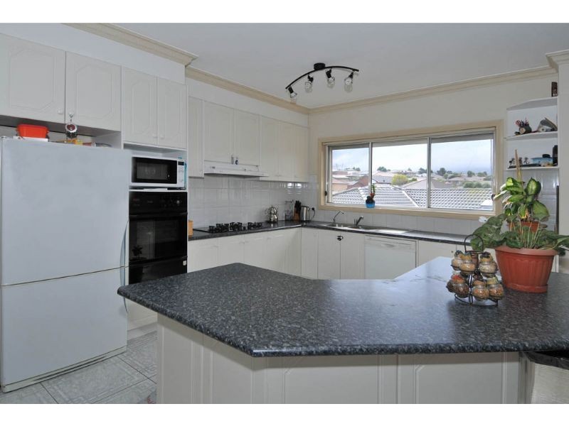 56 Lightwood Crescent, Meadow Heights VIC 3048