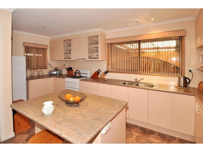 17 Watkins Street, Fawkner VIC 3060