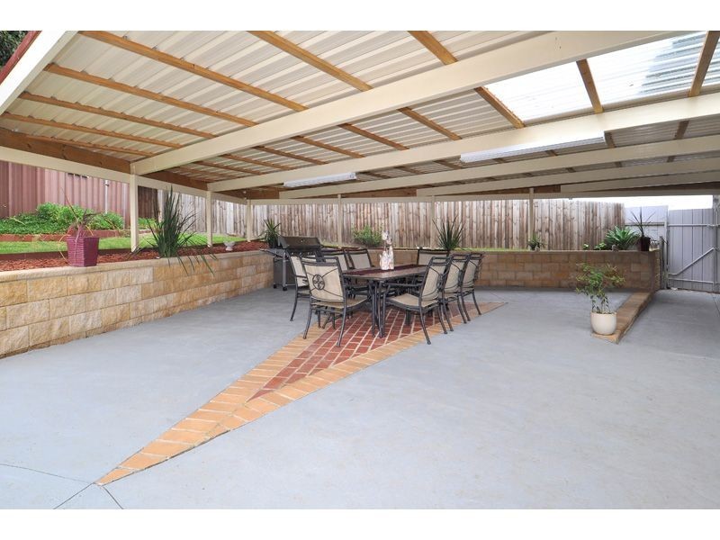 16 Hastings Crescent, Broadmeadows VIC 3047
