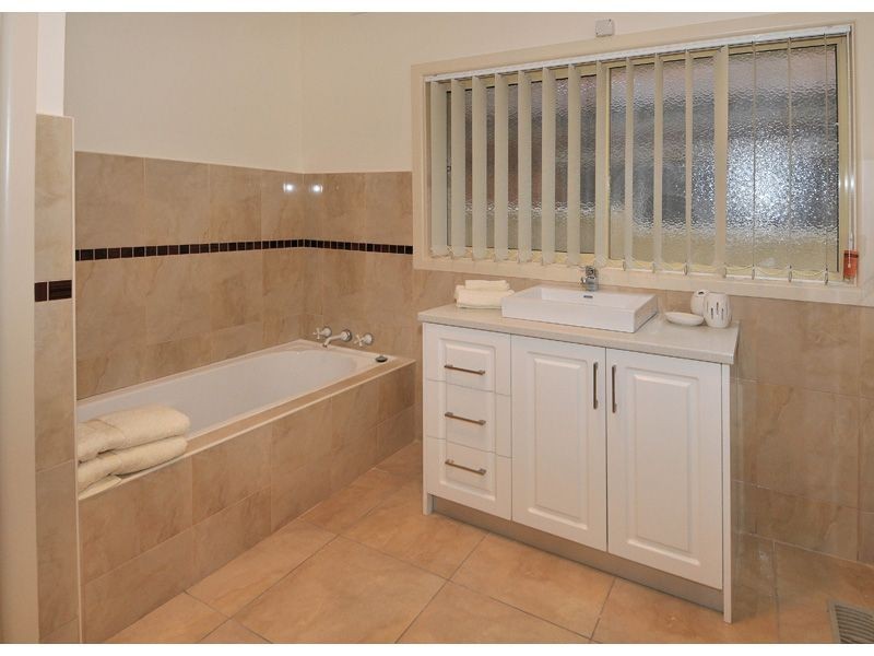 666 Pascoe Vale Road, Oak Park VIC 3046