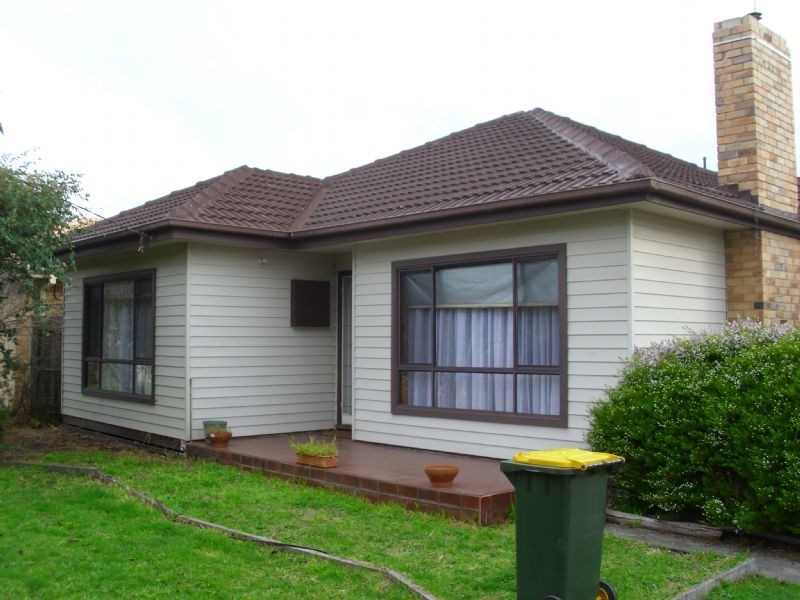 15 Edgar Street, Hadfield VIC 3046