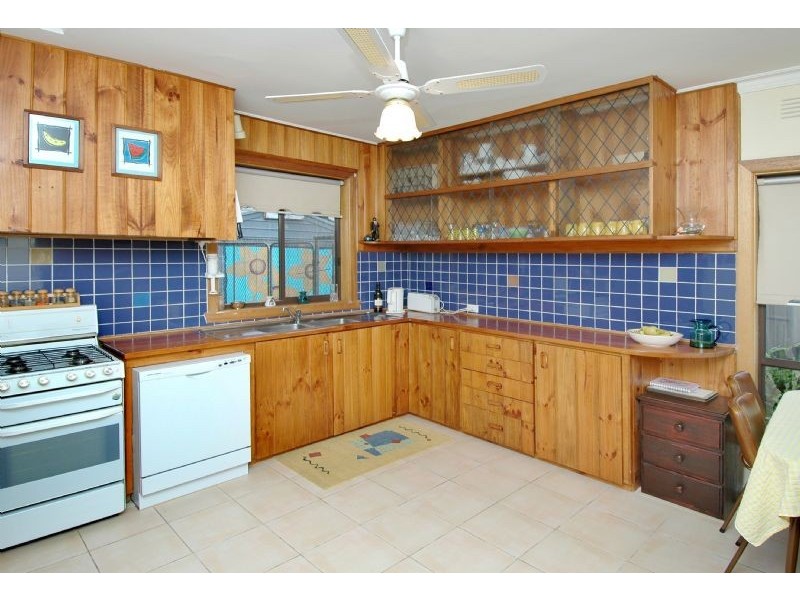 15 Edgar Street, Hadfield VIC 3046