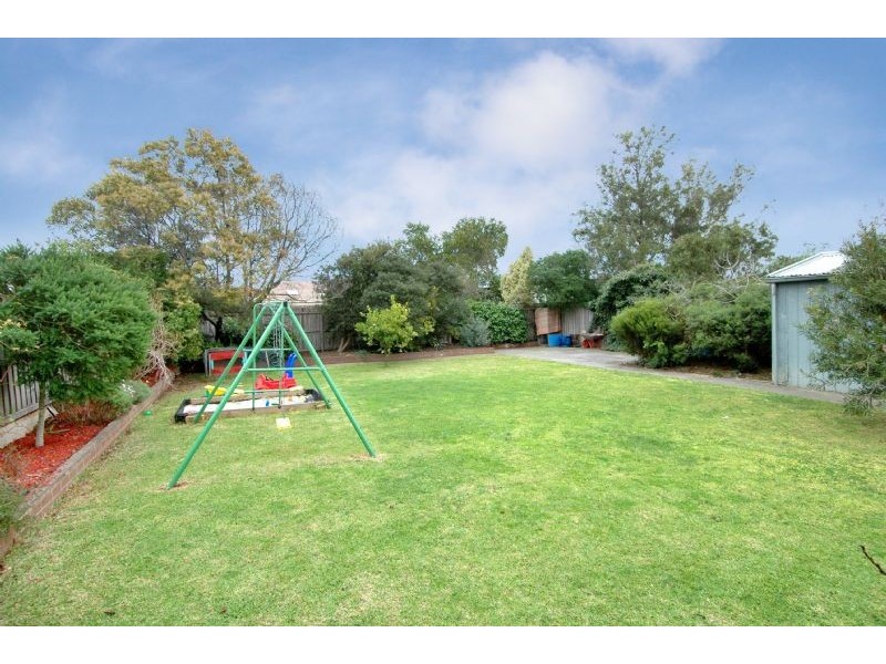 15 Edgar Street, Hadfield VIC 3046
