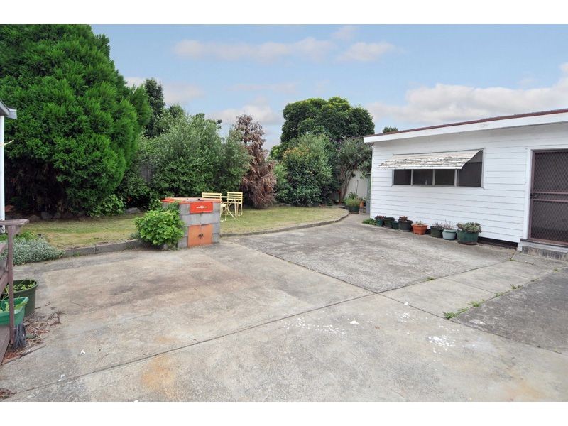 18 Victoria Street, Oak Park VIC 3046