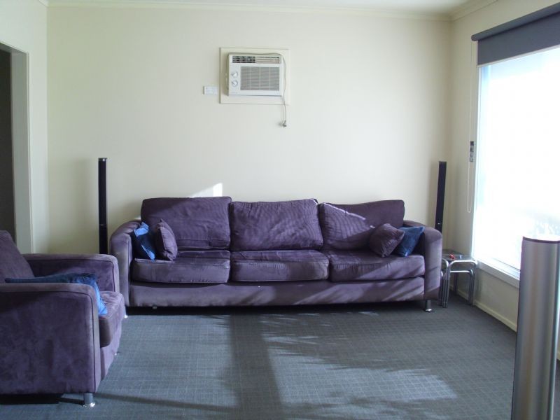 45 Bushfield Crescent, Coolaroo VIC 3048