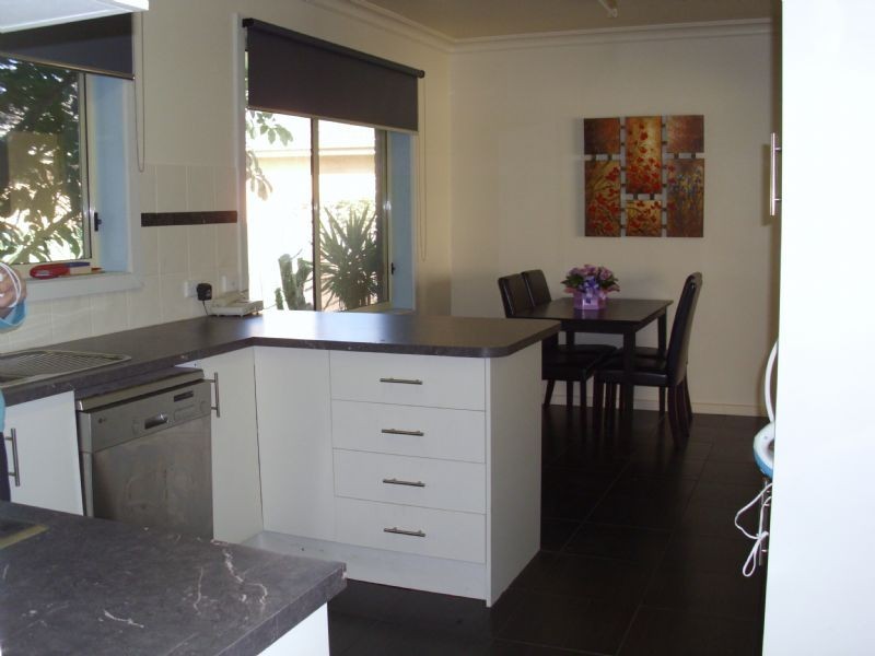 45 Bushfield Crescent, Coolaroo VIC 3048