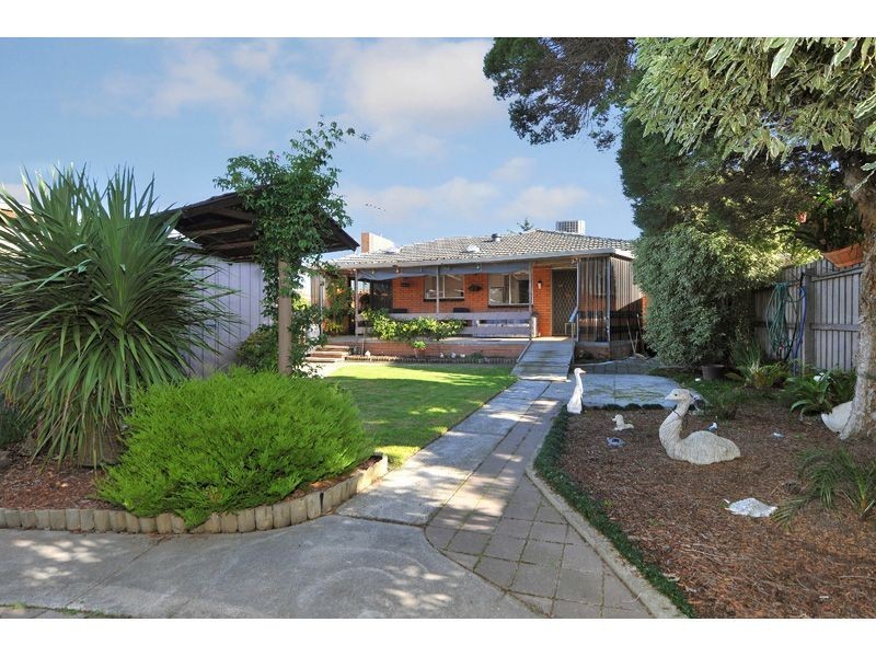 18 Oxford Street, Hadfield VIC 3046