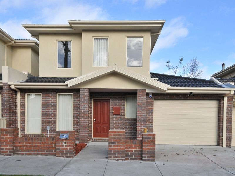2A & 2B Strachan Street, Oak Park VIC 3046
