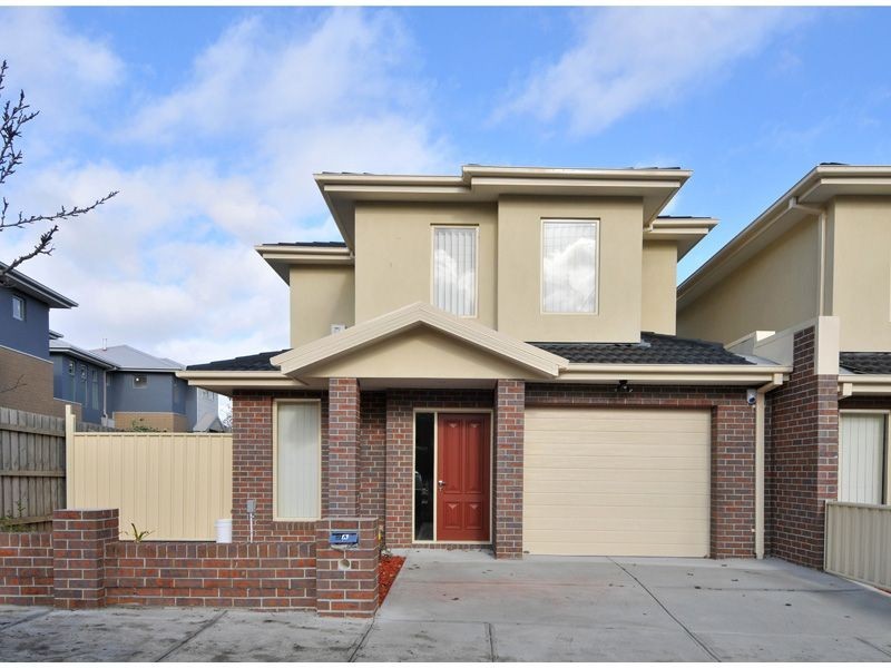 2A & 2B Strachan Street, Oak Park VIC 3046