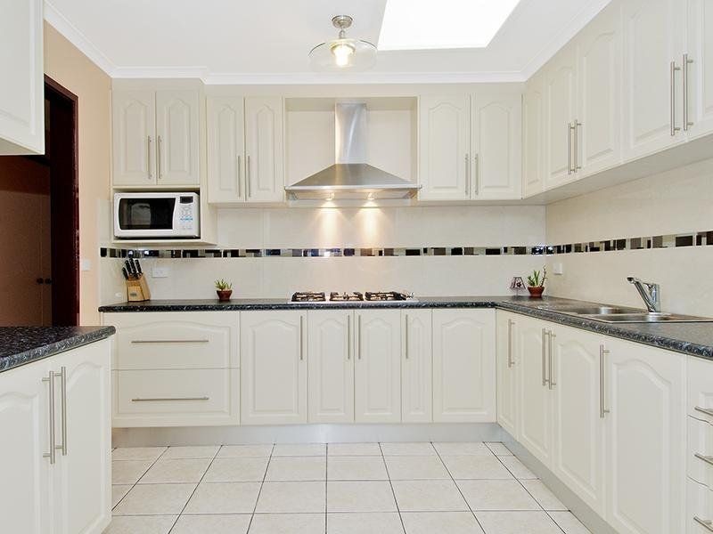 1/151 Halsey Road, Airport West VIC 3042