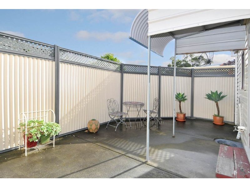 1/65 James Street, Fawkner VIC 3060