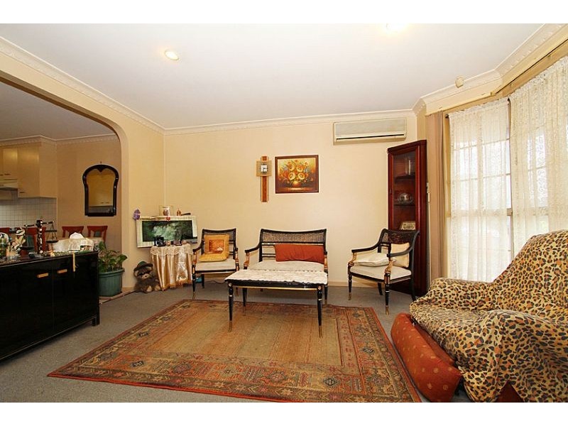 2/22 Sadie Street, Glenroy VIC 3046